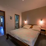 Chesa Arnolongo Appartement *