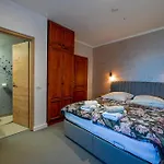 Chesa Arnolongo Appartement Rovinj