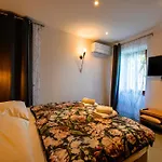 Chesa Arnolongo Appartement Rovinj