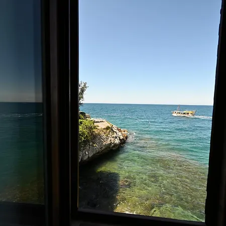 Chesa Arnolongo Apartment *